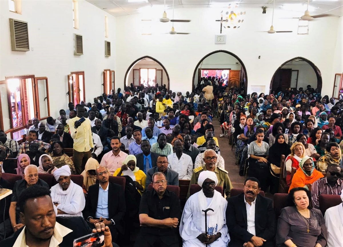 Sudanese officials attend Christmas Day service