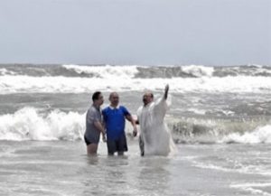 Pastor Mao Zhibin (Baptism)