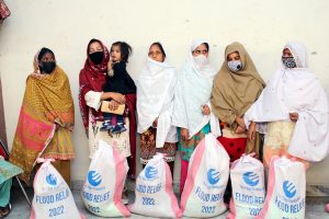PAKISTAN: Christian families receive flood relief aid