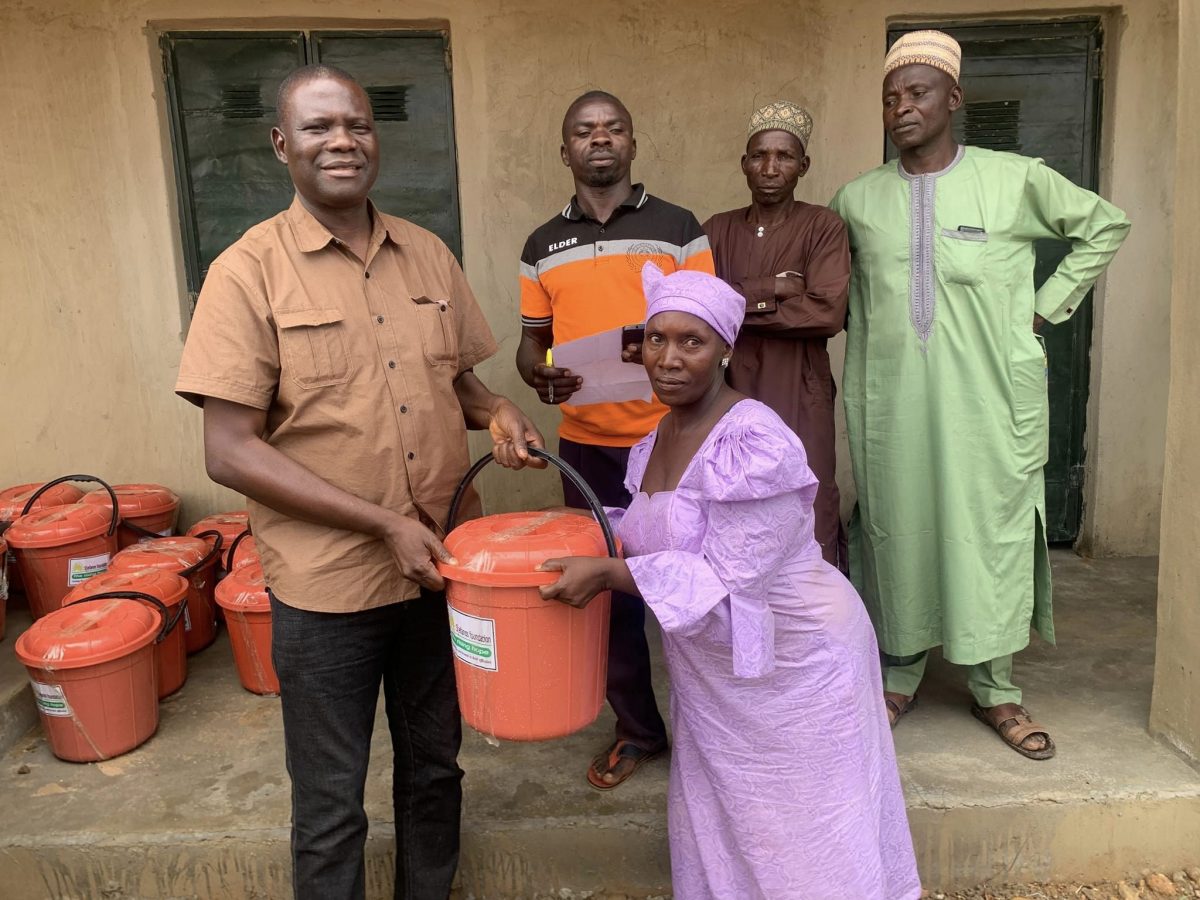 NIGERIA: Aid distribution in Mangu District, Plateau state