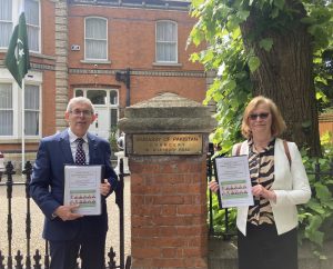 David Turner:Pamela Coulter outside Pakistani Embassy