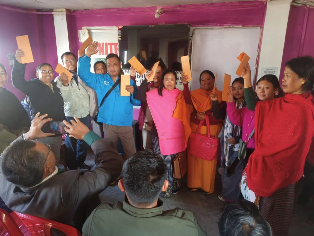 Meitei pastors receive aid (Jan 24)