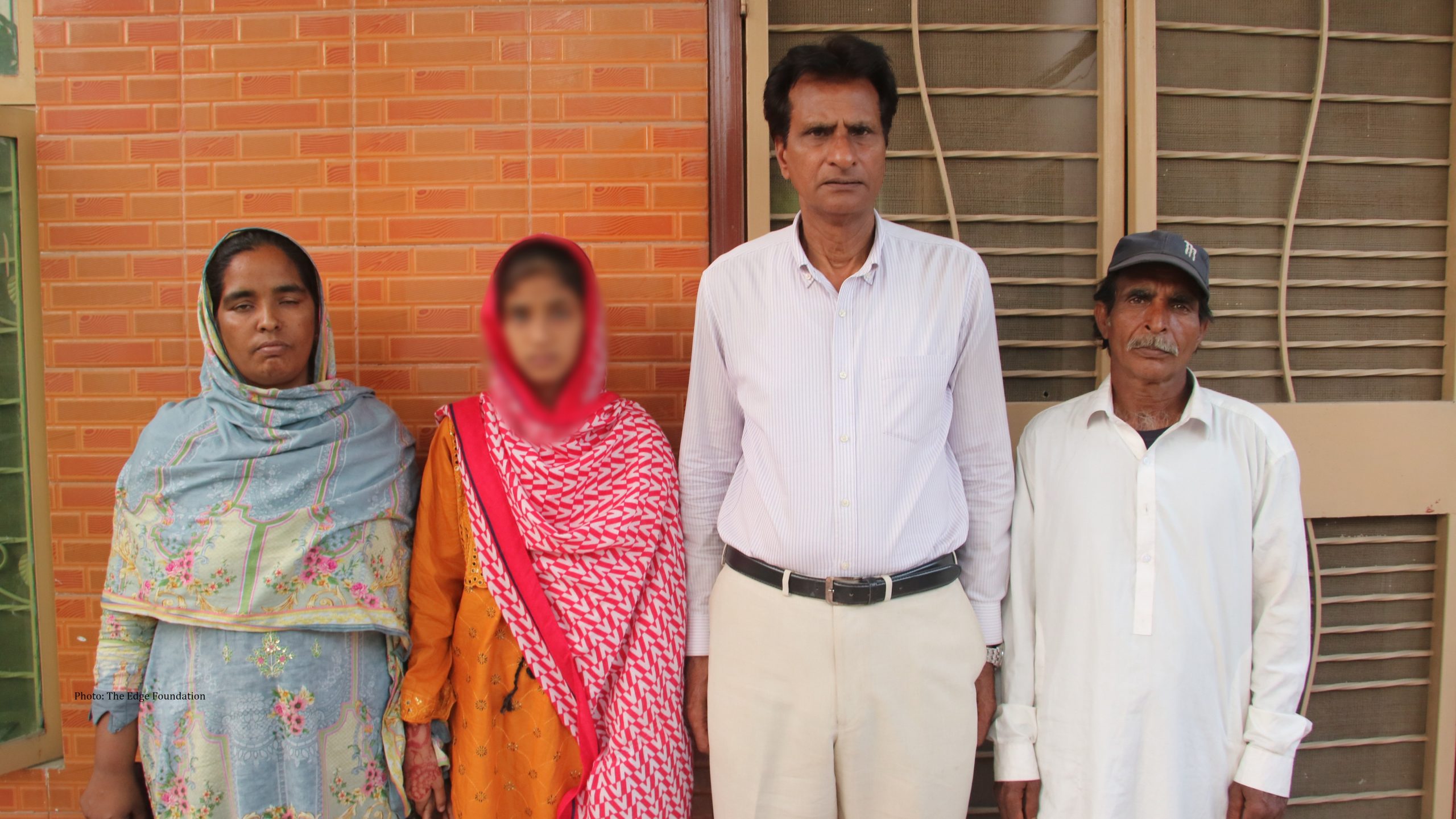 Ariha reunited with family (slight mask)